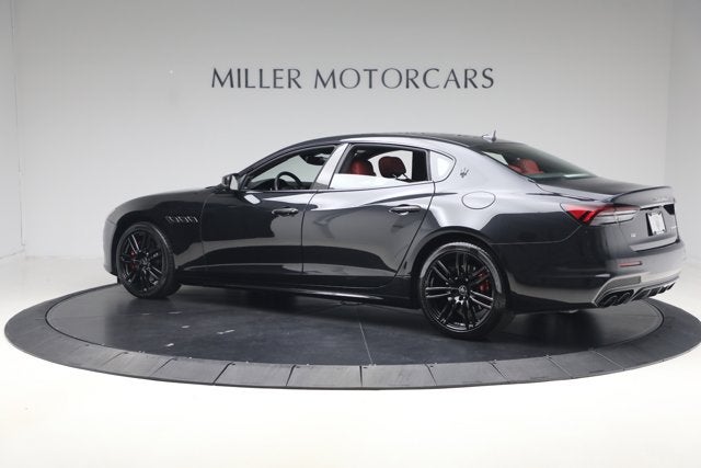 2022 Maserati Quattroporte Modena Q4