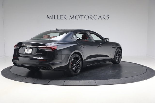 2022 Maserati Quattroporte Modena Q4