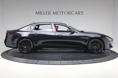 2022 Maserati Quattroporte Modena Q4