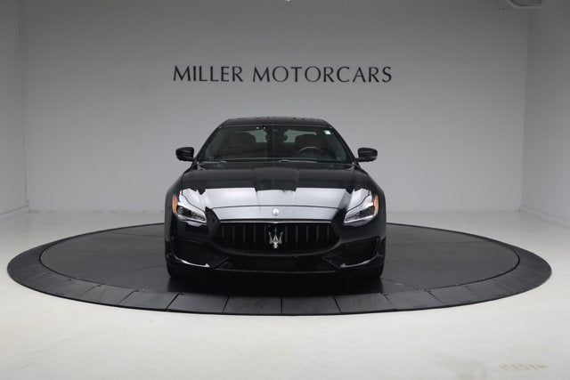 2022 Maserati Quattroporte Modena Q4