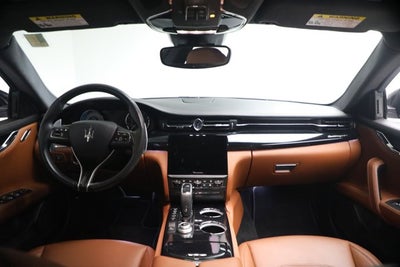 2022 Maserati Quattroporte Modena Q4