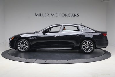 2022 Maserati Quattroporte Modena Q4