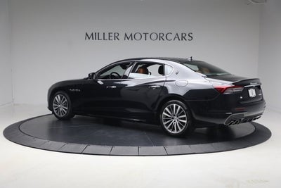 2022 Maserati Quattroporte Modena Q4
