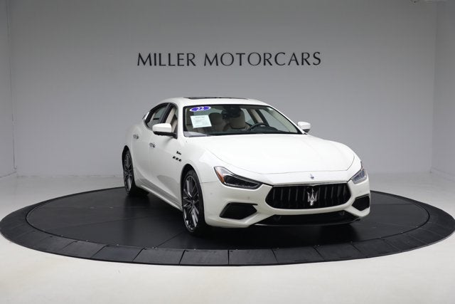 2022 Maserati Ghibli Modena Q4