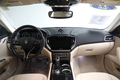 2022 Maserati Ghibli Modena Q4