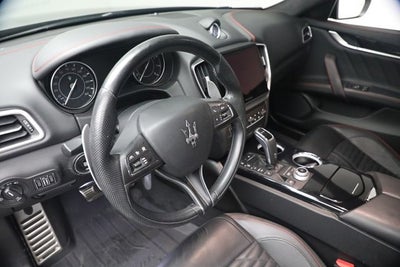 2023 Maserati Ghibli Modena Q4