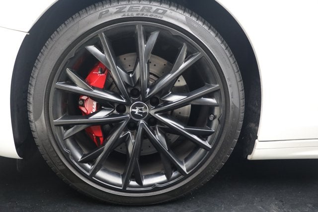 2022 Maserati Ghibli Modena Q4