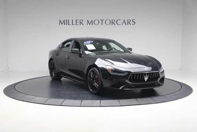 2023 Maserati Ghibli Modena Q4