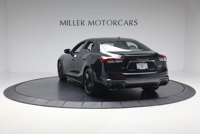 2023 Maserati Ghibli Modena Q4