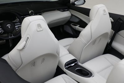 2026 Maserati GranCabrio Modena