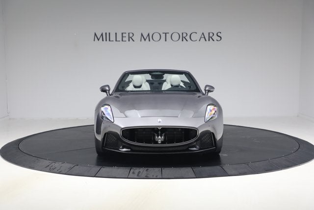 2026 Maserati GranCabrio Modena