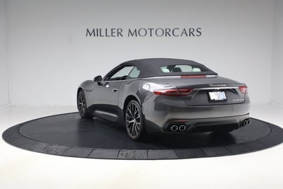 2026 Maserati GranCabrio Modena