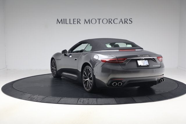 2026 Maserati GranCabrio Modena