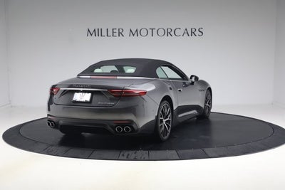 2026 Maserati GranCabrio Modena