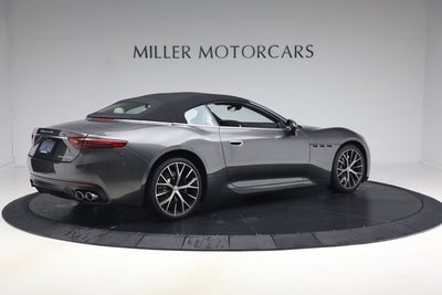 2026 Maserati GranCabrio Modena