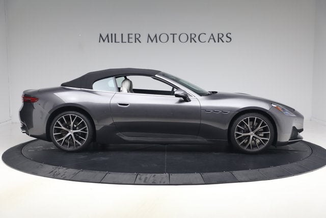 2026 Maserati GranCabrio Modena