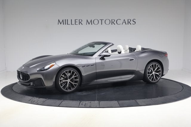 2026 Maserati GranCabrio Modena