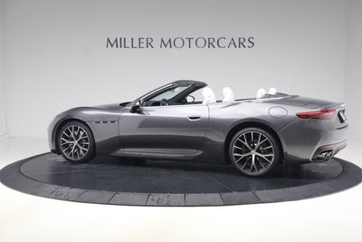 2026 Maserati GranCabrio Modena