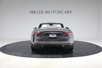 2026 Maserati GranCabrio Modena