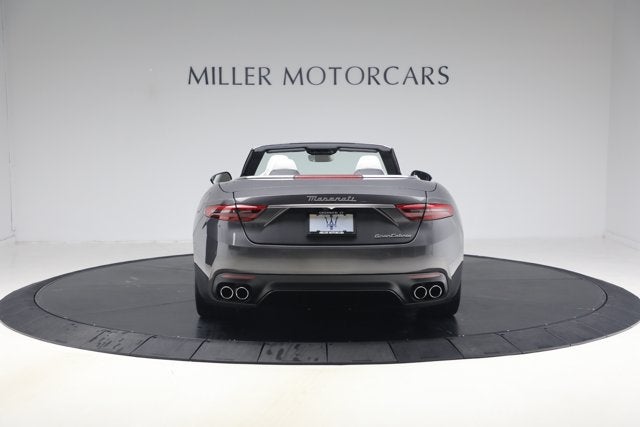 2026 Maserati GranCabrio Modena