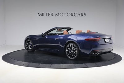 2026 Maserati GranCabrio Modena