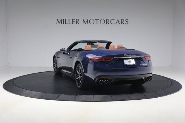 2026 Maserati GranCabrio Modena