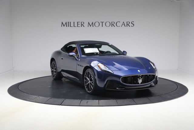 2026 Maserati GranCabrio Modena
