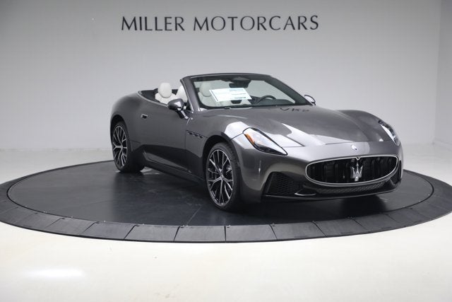 2026 Maserati GranCabrio Modena