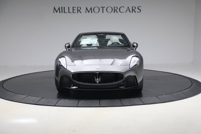 2026 Maserati GranCabrio Modena