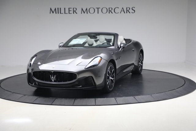 2026 Maserati GranCabrio Modena
