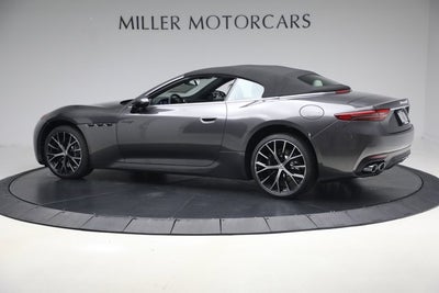 2026 Maserati GranCabrio Modena