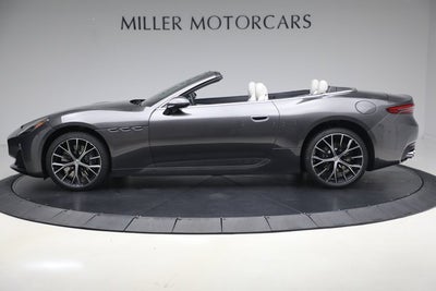2026 Maserati GranCabrio Modena