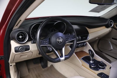2017 Alfa Romeo Giulia Ti