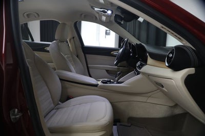 2017 Alfa Romeo Giulia Ti