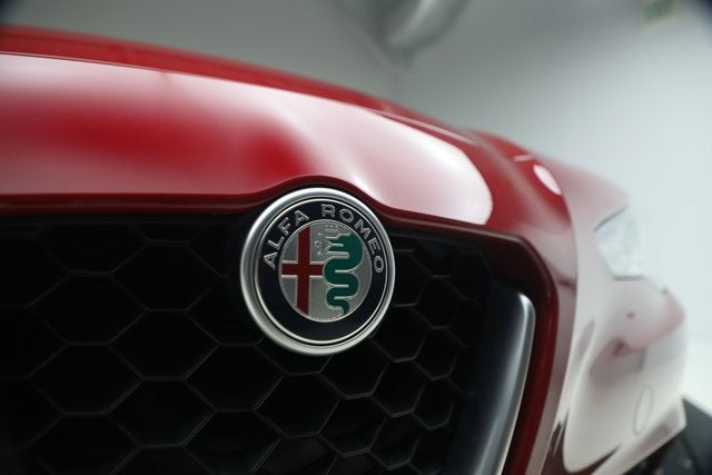2017 Alfa Romeo Giulia Ti