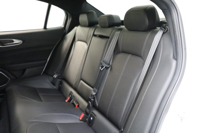 2022 Alfa Romeo Giulia Sprint