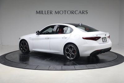 2022 Alfa Romeo Giulia Veloce