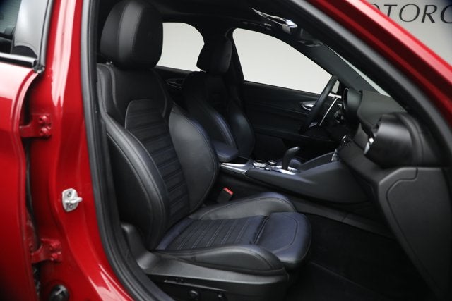 2023 Alfa Romeo Giulia Veloce