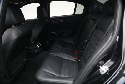 2022 Alfa Romeo Giulia Veloce