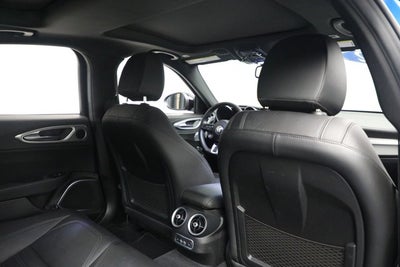 2022 Alfa Romeo Giulia Veloce