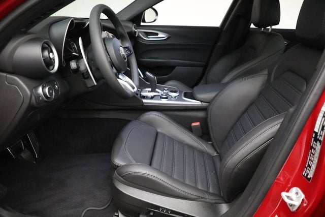 2022 Alfa Romeo Giulia Veloce