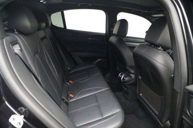 2022 Alfa Romeo Stelvio Sprint