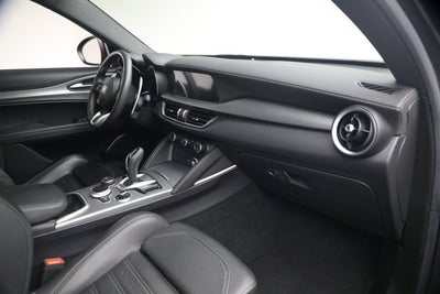 2023 Alfa Romeo Stelvio Veloce