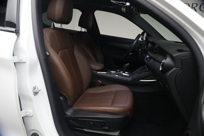 2023 Alfa Romeo Stelvio Ti