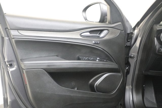 2022 Alfa Romeo Stelvio Ti