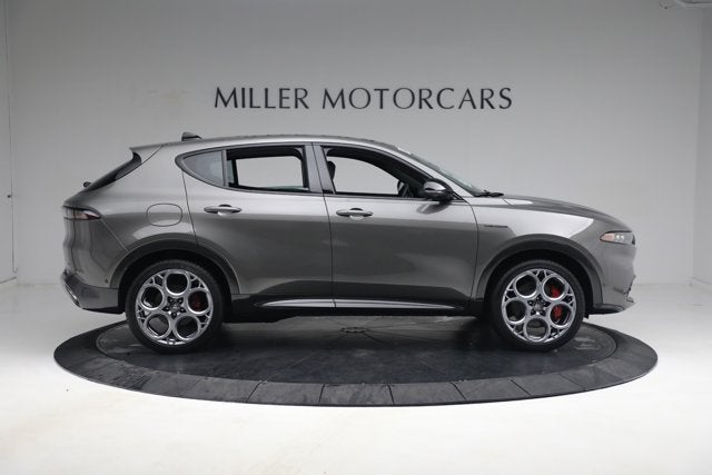 2024 Alfa Romeo Tonale Hybrid Veloce