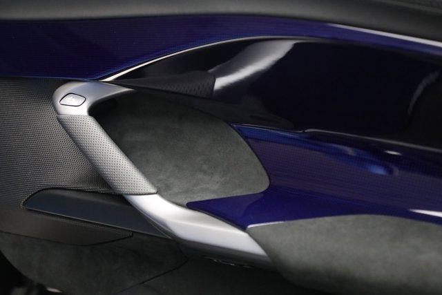 2024 Ferrari 296 GTS Base