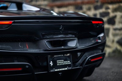 2024 Ferrari 296 GTS Base