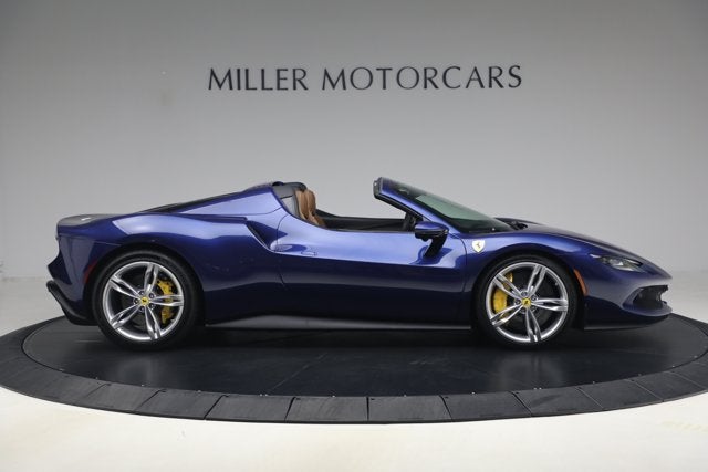 2024 Ferrari 296 GTS Base