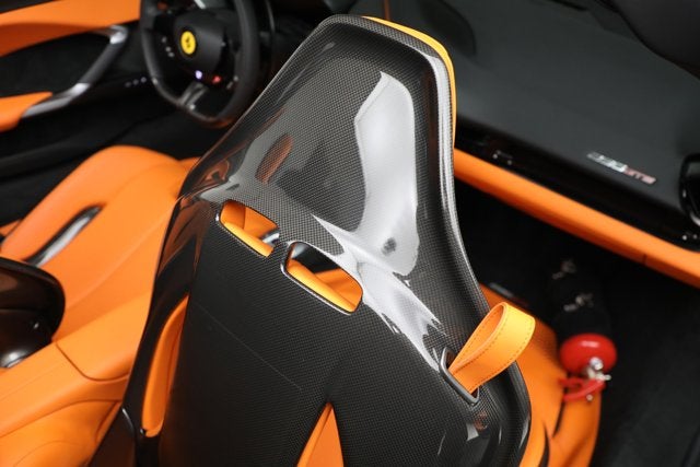 2024 Ferrari 296 GTS Base